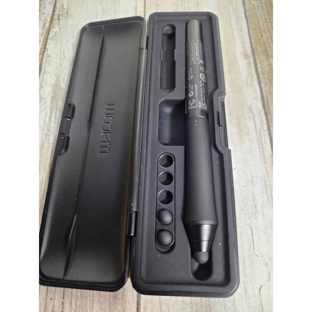 Wacom Intuos Creative Stylus CS-500P Black iPad Digital Pen with Case & Nibs